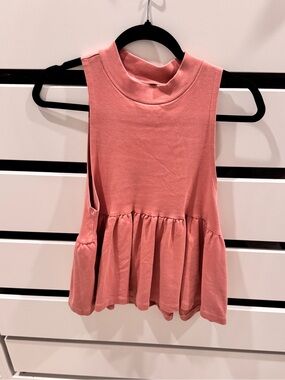 Urban Outfitters Sleeveless Mock Neck Peplum Top - Pink size small